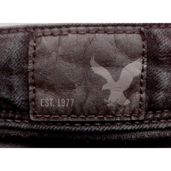 American Eagle Shorts Womens 6 Super Stretch Button Fly Black Raw Cuff - Picture 8 of 10